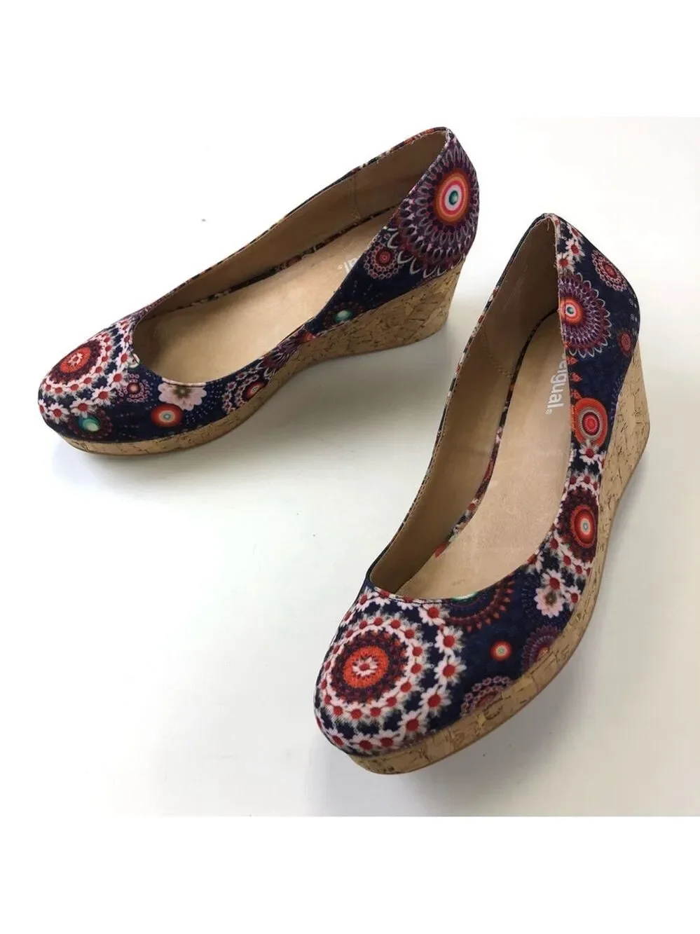 Desigual renown bright